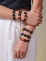 Bracelet Mili unisexe ethnique européen et américain en résine motif grain de café, plaqué or 18 carats, en acier inoxydable, polyvalent, luxe léger, cadeau pour homme