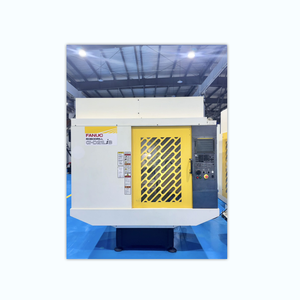 Centre d'usinage de précision FANUC aD21LiB avec course de 700 mm, équipé d'un ATC 21 outils et d'un broche de 10000 tr/min, idéal pour le fraisage et le taraudage - Product Image 1