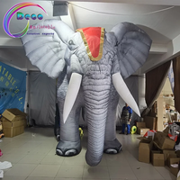 Éléphant gonflable géant décoré avec couverture de selle pour la décoration d'événements de mariage et comme accessoire de présentation