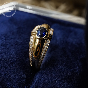 Aazuo Bague Cocktail Classique en Or Massif 18K avec Saphir Taille Princesse, Diamants Pavés, Forme Géométrique, Bijou de Luxe Unisexe pour Fiançailles - Product Image 1