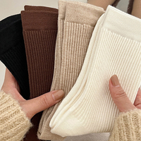 Chaussettes en laine pour femme, style preppy marron tendance, tricotées, anti-bactériennes, respirantes, longueur ras du cou, collection automne, vente en gros OEM