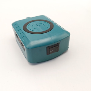 Adaptador de <span class=keywords><strong>Cargador</strong></span> de Batería para Batería <span class=keywords><strong>Makita</strong></span> de 18V, Adaptador de Carga Inalámbrica de 15W Máx. con Cargadores Tipo C y USB que Utilizan la Batería - Product Image 5