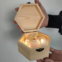 Boîte de rangement pour bijoux naturelle non finie, petite, artisanale, avec fermoir métallique, boîte en bois hexagonale, OEM/ODM