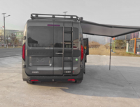 Camper Van Sinotruck Pioneer avec transmission automatique diesel à 8 vitesses, moteur 2.0L : 2.0T (turbo), capacité du réservoir de carburant de 80L