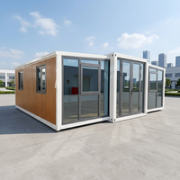Conteneur extensible de 20 pieds, deux chambres, une salle de bain, installation rapide, personnalisable, design moderne du milieu du siècle, respirant, préfabriqué