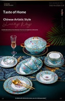 Service de table en porcelaine fine émaillée de luxe Jingdezhen, comprenant bols, assiettes et baguettes, avec bordure dorée, compatible micro-ondes, vente en gros pour hôtels