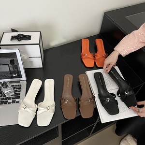 Pantuflas Casuales para Mujer, Tacón Irregular, Color Negro y Naranja, de Seda, para Exteriores, Zapatos Planos de Alta Calidad - Product Image 1