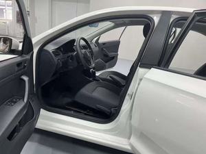 Voiture d'<span class=keywords><strong>occasion</strong></span> Volks-wagen <span class=keywords><strong>Santana</strong></span> 2021 1.5L essence blanche 10000 kilomètres 2023.1 - Product Image 6