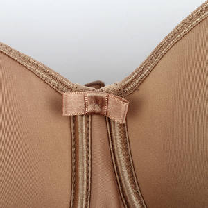 บราไร้สาย Solf ชุดชั้นในประจำวัน บราไซส์ใหญ่พิเศษ ขนาดพอดีตัว ครอบคลุมเต็มที่ ไซส์ควีน 1/2 คัพ ปีกซิลิโคนกันลื่น ติดหลังด้วยตะขอ บราแบบติดกาว ครึ่งคัพ - Product Image 6