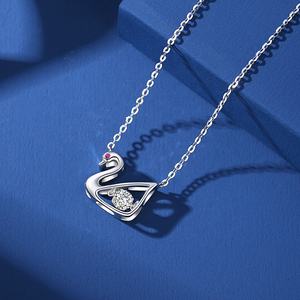 MN03 Collana con ciondolo a forma di cigno in argento 925 Sterling Designer di alta gioielleria VVS <span class=keywords><strong>D</strong></span> Color Moissanite per donne di tendenza - Product Image 3