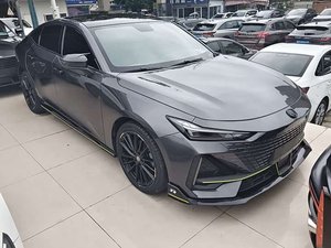 Changan UNI-V 1.5T Premium Sport Sedan 188 CV Turbo Elegante Berlina 5 Posti Benzina Auto da Esportazione Guida a Sinistra Euro <span class=keywords><strong>VI</strong></span> 2022 - Product Image 6