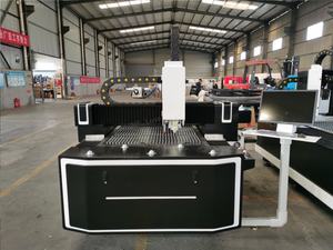 LM-9013CF coupeur hybride de laser de 2KW 3KW pour la tôle et l'industrie automobile - Product Image 2