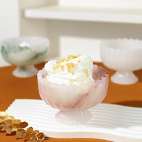 Élégante coupelle à dessert en verre en forme de fleur avec pied, bordure en pétales, pour crème glacée, yaourt, nid d'oiseau, thé de l'après-midi, fête