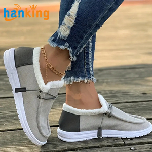 Zapatos planos bajos con forro de felpa de Invierno para mujer, botas de nieve de fondo grueso, zapatos de algodón de talla grande peludos gruesos de terciopelo para mujer - Product Image 2