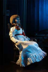 Figura DE ACCIÓN DE MUÑECA móvil NECA 14893 <span class=keywords><strong>Annabelle</strong></span> the Conjuring Commoner - Product Image 4