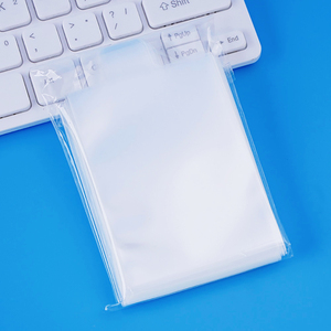 96*146+30 100 pièces de protège-cartes en PP transparent BGS CCG SGC ONE TOUCH avec support magnétique, protection RFID, plastique rigide pour le trading - Product Image 3