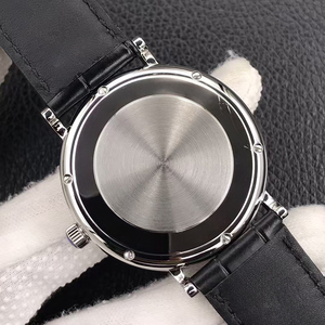Reloj de Lujo Premium para Hombre, de Alta Gama, Automático, con Fase Lunar, Cristal de Zafiro, Esfera Azul Medianoche con Diseño Sunburst, Correa de Cuero Negra - Product Image 4