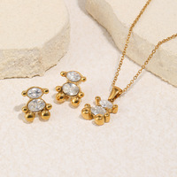 Ensemble de colliers pour femmes en acier inoxydable plaqué or 18 carats avec zircon, design papillon romantique, imperméable, durable et inaltérable