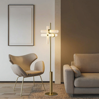 Lámpara de Pie de Hierro de Estilo Nórdico Retro Postmoderno con Pantalla de Vidrio, Lámpara LED de Ambiente para Jardín, Diseño Vertical