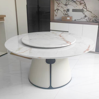 Ensemble de table à manger moderne de luxe avec plateau rond en marbre et chaises confortables pour la maison ou le bureau