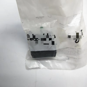 ZBE101อุปกรณ์ควบคุมการเขียนโปรแกรม PLC ระบบอัตโนมัติสำหรับอุตสาหกรรมคลังสินค้าพร้อมใช้งานของแท้ใหม่ - Product Image 1