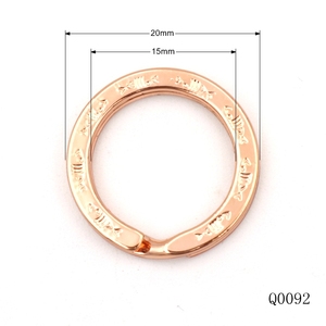 Porte-clés en métal Usine Vente en gros Or rose 20mm Timbre logo Anneau fendu Porte-clés personnalisé pour Porte-clés Accessoires - Product Image 1