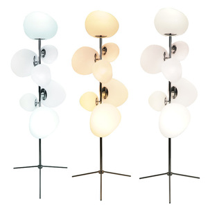 Lámpara de Pie LED de Siete Cabezas, Cuerpo de Hierro Creativo con Luz Ambiental Acrílica para Sala de Estar, Sofá y Iluminación Decorativa Junto a la Cama - Product Image 2