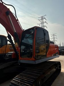 Excavadora de orugas Doosan DX225 de 22 toneladas Excavadora de gran tamaño Doosan DX225 Doosan DL06 para uso en la construcción - Product Image 2