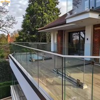 Balustrade de terrasse Balustrade extérieure en verre pour balcon Rampe de pont en verre en U en aluminium Rampe de sécurité pour villa hôtel bâtiment