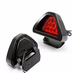 Feu Stop LED Universel <span class=keywords><strong>F1</strong></span> Racing 12V, Feu de Position Arrière Anti-Collision, Feu de Pilote Triangulaire Clignotant, Feu Antibrouillard, État Neuf - Product Image 1