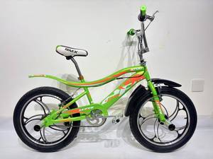 GUNS N' ROSES グリーン ロードバイク Guns N' Roses Bicycle: Unique Ride Style