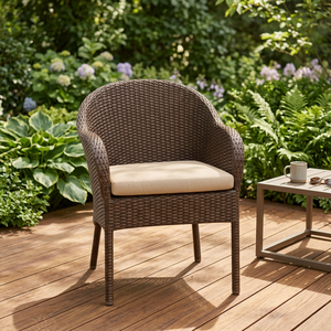 Chaise de jardin en osier d'extérieur avec coussin beige, style rustique, pieds coniques, structure robuste pour terrasse et patio - Product Image 5