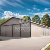 Abri de stationnement en acier préfabriqué moderne avec une bonne ventilation et une grande durabilité pour une utilisation personnelle ou un investissement commercial