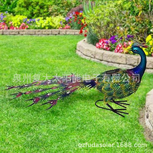 Lámpara Solar de Jardín con Forma de Pavo Real, Decoración LED para Exteriores, Resistente al Agua, Autoportante, Alimentada por Energía Solar - Product Image 4