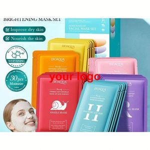 Mascarilla facial coreana <span class=keywords><strong>Bioaqua</strong></span> con ácido hialurónico y vitamina C, set de 30 mascarillas faciales hidratantes e iluminadoras, venta al por mayor. - Product Image 1