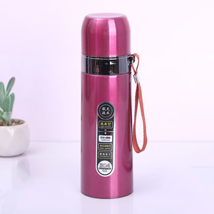 Venta al por mayor termos bala termo vacío termo gimnasio taza térmica 500ML aislado deporte botella 304 acero inoxidable con correa - Product Image 3