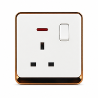 Prise murale électrique 13A au Royaume-Uni, nouvelle conception de panneau incurvé, durable, taille 90*86, pour la décoration intérieure et les projets