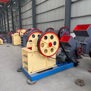 Pe250x400 Sử Dụng Các Bộ Phận Đá Nhỏ Máy Xách Tay Diesel Máy Nghiền Hàm Động Cơ Diesel Con Lăn Máy Nghiền - Product Image 1