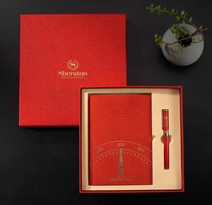 Commercio all'ingrosso del <span class=keywords><strong>libro</strong></span> del materiale statico e della scuola del <span class=keywords><strong>libro</strong></span> del compagno di classe del College del raccoglitore di taccuini della penna della scatola regalo della penna del Kit per gli insegnanti - Product Image 2