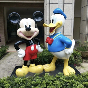 Escultura <span class=keywords><strong>de</strong></span> <span class=keywords><strong>Mickey</strong></span> <span class=keywords><strong>Mouse</strong></span> <span class=keywords><strong>de</strong></span> dibujos animados <span class=keywords><strong>de</strong></span> fibra <span class=keywords><strong>de</strong></span> vidrio <span class=keywords><strong>de</strong></span> arte <span class=keywords><strong>Pop</strong></span> moderno para adorno <span class=keywords><strong>de</strong></span> decoración del hogar - Product Image 6