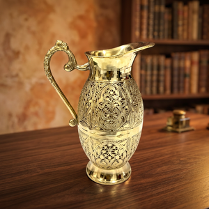 Pot à eau en métal oriental avec poignée, finition dorée, pichet décoratif sans couvercle - Product Image 4