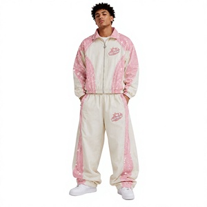 Conjunto Deportivo para Hombre en Rosa y Blanco con Bloques de Color, Chaqueta Cortavientos con Cierre Completo, Corte Holgado, Estilo Urbano, con Bolsillos Laterales y Estampado por Sublimación - Product Image 1
