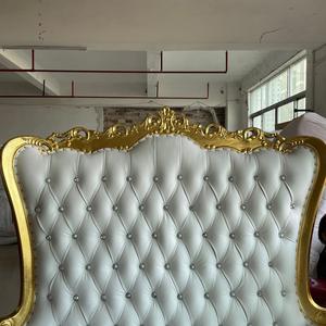 Venta al por mayor sillas de Trono Blanco respaldo alto <span class=keywords><strong>alquiler</strong></span> de eventos Silla de novia y novio sillas de <span class=keywords><strong>boda</strong></span> asiento de amor banquete fiesta - Product Image 2