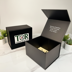 Customizable Color Luxury Folding <b>Magnetic</b> Paper <b>Box</b> Gift Paper <b>Box</b> Closure Gift <b>Box</b> for Clothing Luxury <b>Magnetic</b> Gift <b>Box</b> - Product Image 2