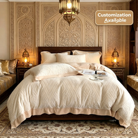 Parure de lit de luxe personnalisée en velours laiteux, motif géométrique islamique sculpté en 3D, 200 GSM, taille King Saoudien, 6 pièces, chaude pour l'hiver, sans perte de poils