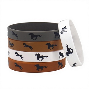 Braccialetto in Silicone Personalizzato con Stampa, 100% Silicone, Logo Personalizzato Inciso, Braccialetto in Gomma Luminoso Personalizzato - Product Image 1