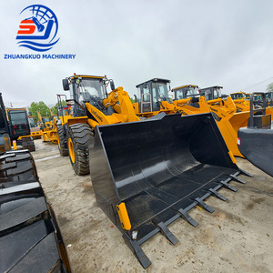 รถตักล้อยาง Liugong 862H รุ่นปรับปรุงใหม่ รับน้ำหนักได้ 6000 กก. ความจุบุ้งกี๋ 3.5-6.0 ลบ.ม. รถตักอเนกประสงค์สำหรับงานหนัก เหมาะสำหรับงานก่อสร้าง ท่าเรือ และโลจิสติกส์ - Product Image 4
