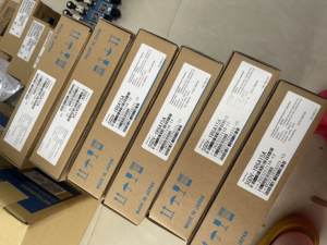 Servopack Yaskawa 100% Nuevo y Original, Controlador Servo SGDV-1R6A15A - Product Image 1