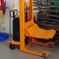 Gerbeur semi-électrique hydraulique, capacité de charge 700 kg, conçu pour les marchandises rondes, équipé d'une palette concave, hauteur de levage 865 mm