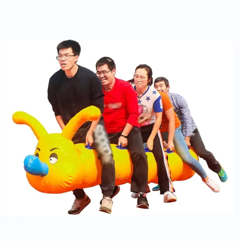 Jouets gonflables extérieurs emballant des jeux de construction de jeu d'équipe de saut avec le tube animal de 5 sièges